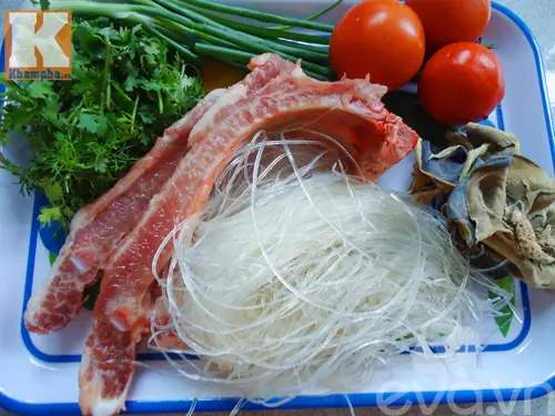 Cách nấu miến xương sườn: Công thức chuẩn vị, ai cũng làm được