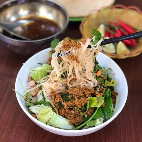 Cách Nấu Món Bún Rạm Đậm Đà, Chuẩn Vị Đặc Sản Phú Yên