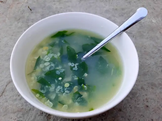 Hướng dẫn chi tiết cách nấu món canh bắp ngô chay ngọt thanh, bổ dưỡng tại nhà