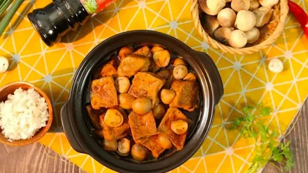 Cách Nấu Món Chay Với Nấm Rơm Ngon Chuẩn Vị Gia Đình Cách Nấu Món Chay Với Nấm Rơm Ngon Chuẩn Vị Gia Đình