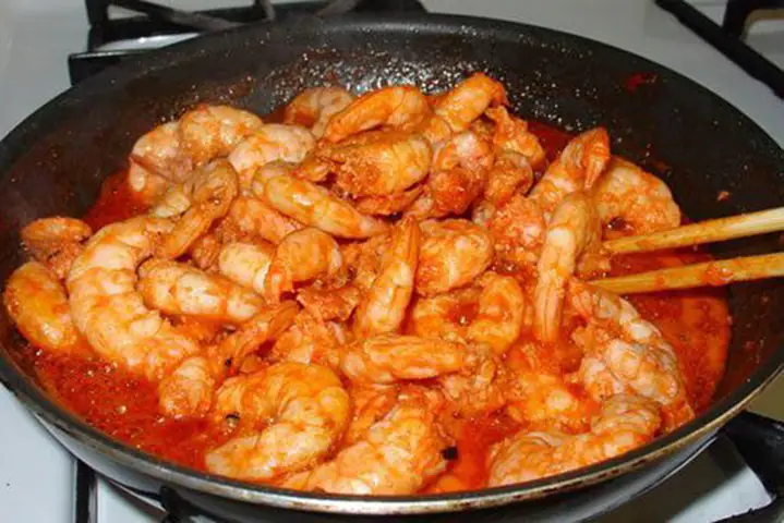 Cách Nấu Món Thịt Rang Tôm Ngon Đậm Đà Đơn Giản