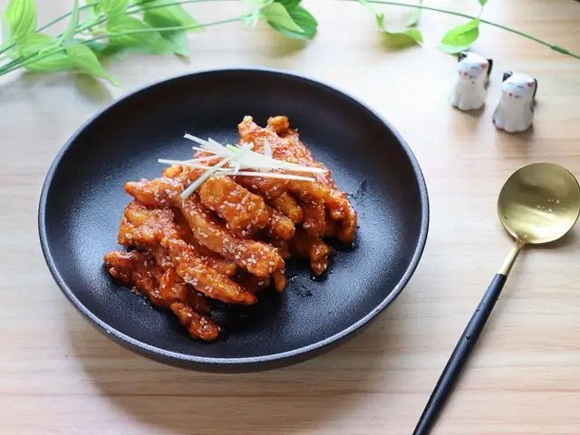 Tổng Hợp Các Món Ức Gà Ngon Dễ Làm, Chuẩn Vị Cho Gia Đình Tổng Hợp Các Món Ức Gà Ngon Dễ Làm, Chuẩn Vị Cho Gia Đình