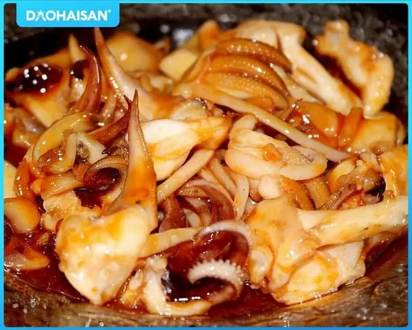 Cách Nấu Mực Rim Mặn Ngọt Chuẩn Vị Gia Đình Thơm Ngon Hấp Dẫn Cách Nấu Mực Rim Mặn Ngọt Chuẩn Vị Gia Đình Thơm Ngon Hấp Dẫn