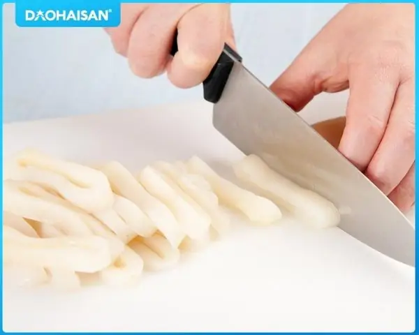 Làm Sao Để Nấu Mực Xào Thơm Cà Chuẩn Vị Đậm Đà Hút Hàng?