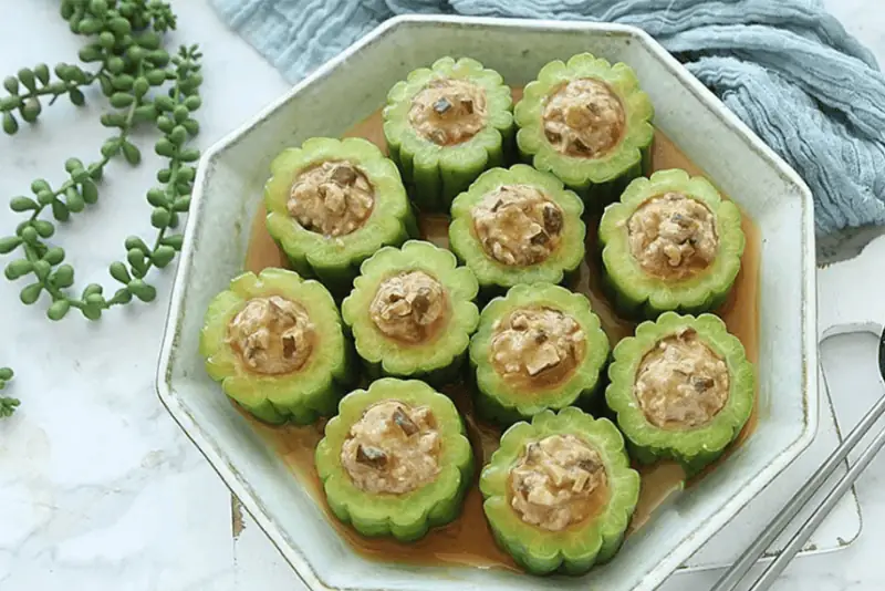 cách nấu mướp đắng nhồi thịt