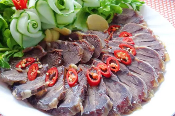 Cách Nấu Nạm Ngan Ngon Chuẩn Vị, Mềm Thơm Đậm Đà