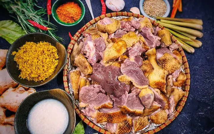 Hướng dẫn chi tiết cách nấu ngan giả cầy miền Trung chuẩn vị tại nhà