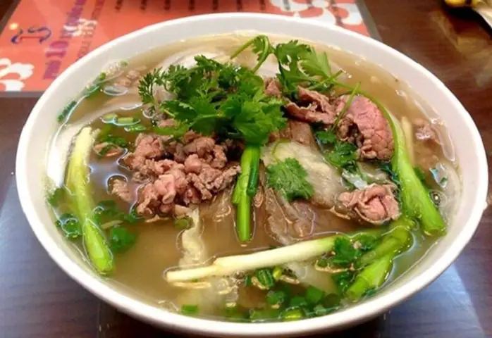 Hướng Dẫn Cách Nấu Nồi Nước Dùng Ngon Tuyệt Hảo Cho Phở