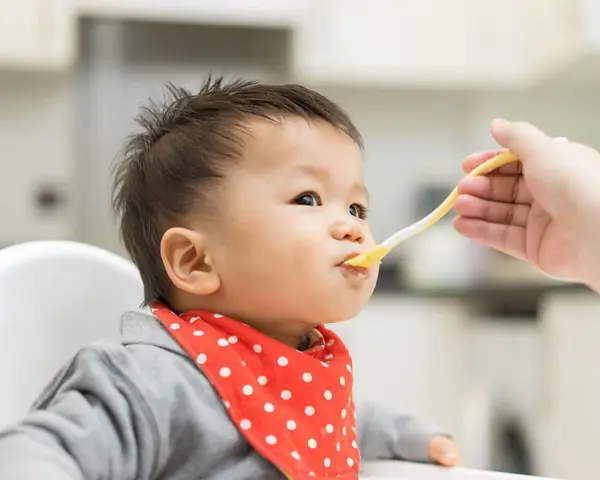 Hướng dẫn cách nấu nước cháo loãng cho bé ăn dặm