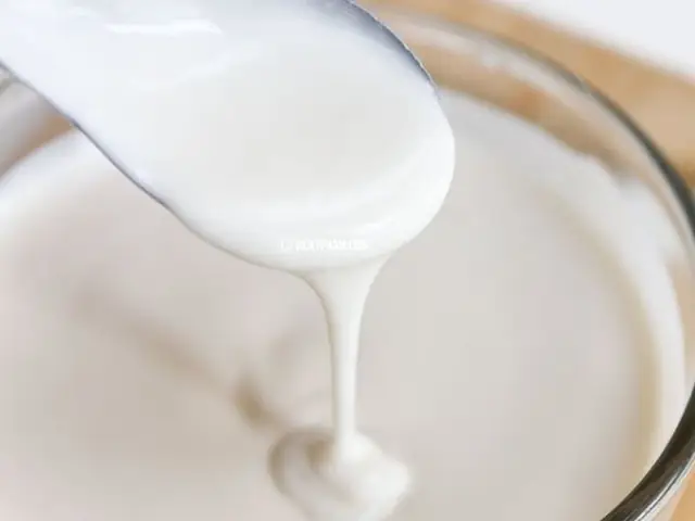 Cách Nấu Nước Cốt Dừa Sánh Đặc Thơm Ngon Béo Ngậy Cách Nấu Nước Cốt Dừa Sánh Đặc Thơm Ngon Béo Ngậy