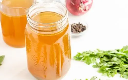 Cách Nấu Nước Dùng Gà Cho Bé Thơm Ngon, Bổ Dưỡng