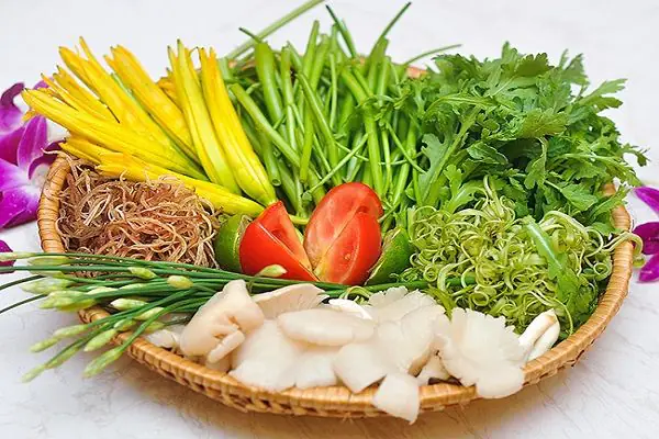 Cách Nấu Nước Dùng Lẩu Chua Cay Chuẩn Vị, Đậm Đà Tại Nhà