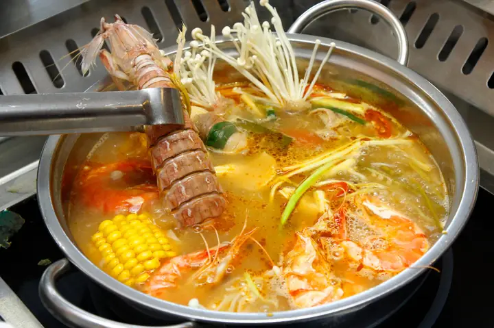 Cách Nấu Nước Dùng Lẩu Thơm Ngon, Trong Vắt Tại Nhà Chi Tiết