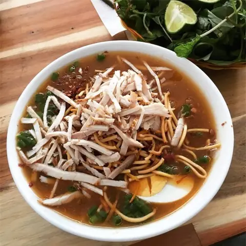 Cách Nấu Nước Dùng Phở Bò Gà Chuẩn Vị Tại Nhà Đậm Đà Nhất