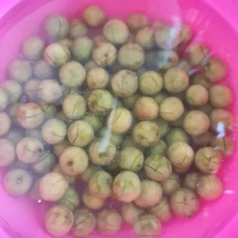 Cách Nấu Nước Đường Ngâm Sấu Ngon, Giòn Và Không Bị Váng