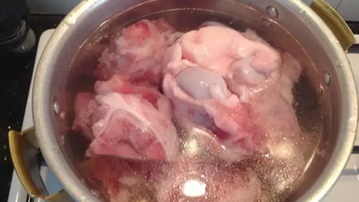 Cách Nấu Nước Hầm Xương Cho Bé Đầy Dinh Dưỡng Và An Toàn