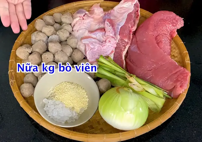 Nguyên liệu và dụng cụ cần có