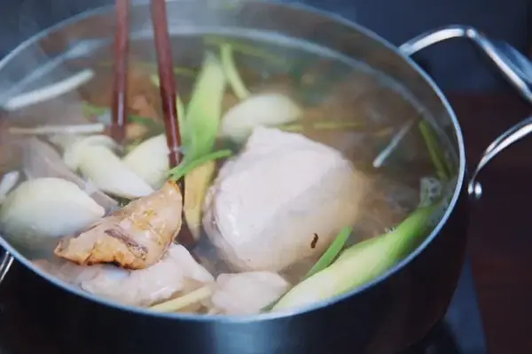 cách nấu nước lèo hủ tiếu