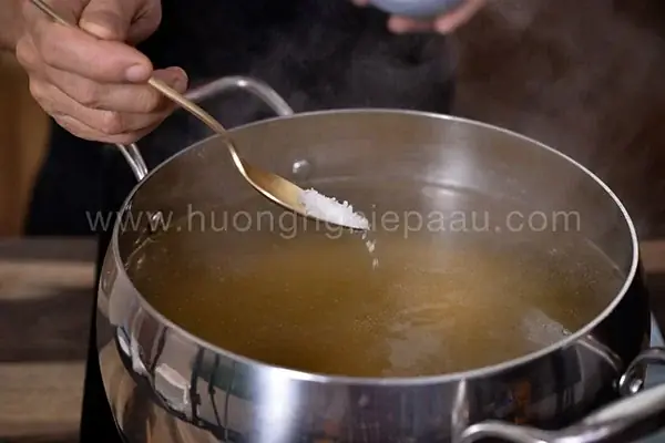 Hướng Dẫn Chi Tiết Cách Nấu Nước Phở Bò Ngon Chuẩn Vị Tại Nhà