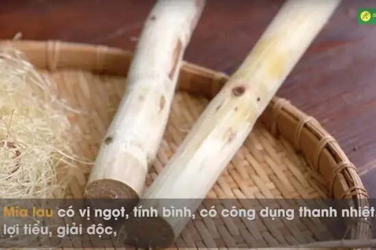 Hướng Dẫn Cách Nấu Nước Rễ Tranh Giải Nhiệt Chuẩn Vị Hướng Dẫn Cách Nấu Nước Rễ Tranh Giải Nhiệt Chuẩn Vị