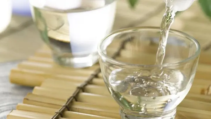 Cách nấu nước sả lau nhà hiệu quả, thơm mát