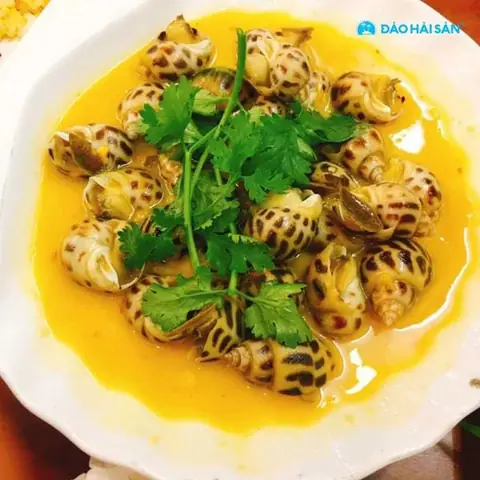 Cách Nấu Ốc Hương Sốt Trứng Muối Béo Ngậy Chuẩn Vị Tại Nhà