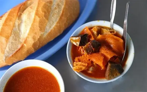 cách nấu phá lấu lòng heo