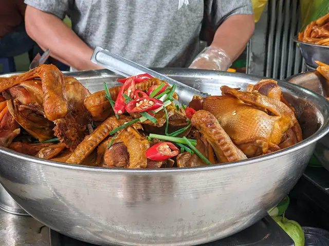 Cách Nấu Phá Lấu Vịt Thơm Ngon Chuẩn Vị Sài Gòn Tại Nhà Cách Nấu Phá Lấu Vịt Thơm Ngon Chuẩn Vị Sài Gòn Tại Nhà