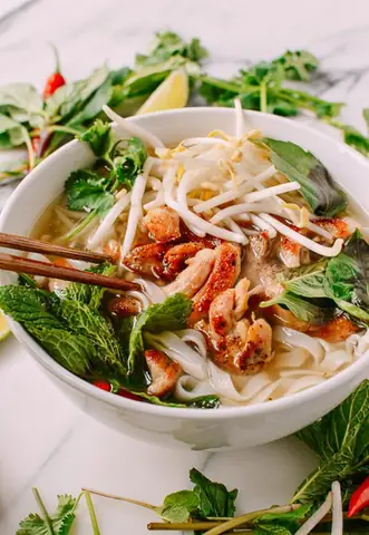 Hướng Dẫn Cách Nấu Phở Ăn Sáng Nhanh Tại Nhà Thơm Ngon Chuẩn Vị