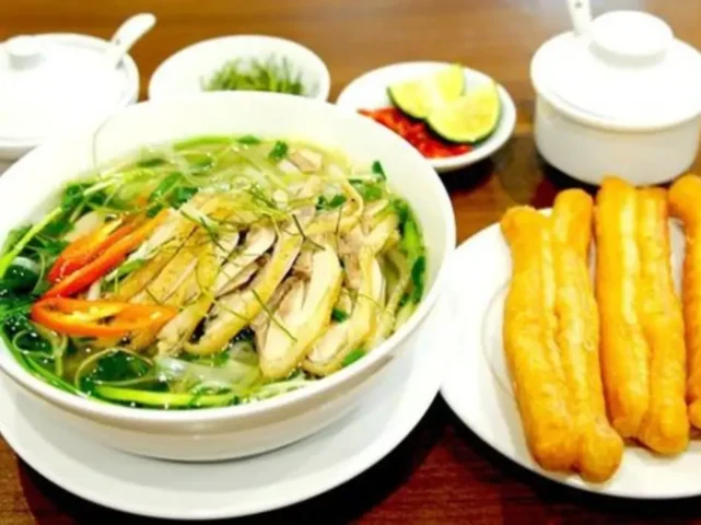 cách nấu phở gà miền bắc