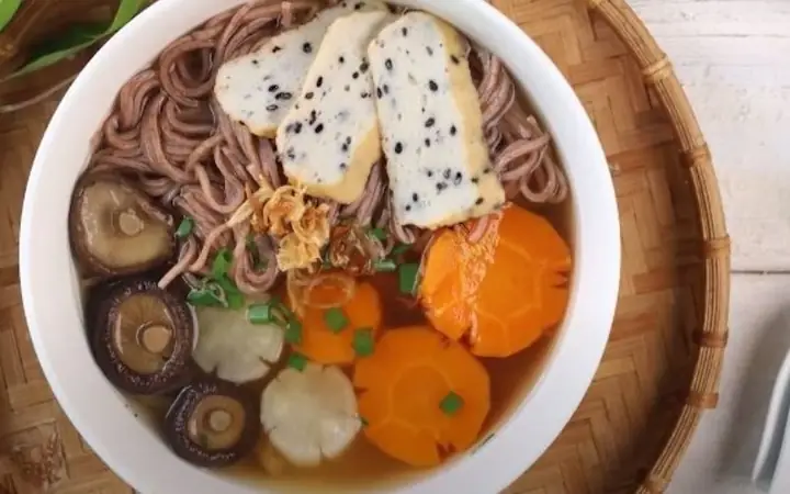 Hướng Dẫn Chi Tiết Cách Nấu Phở Gạo Lứt Ngon Chuẩn Vị Tại Nhà Hướng Dẫn Chi Tiết Cách Nấu Phở Gạo Lứt Ngon Chuẩn Vị Tại Nhà