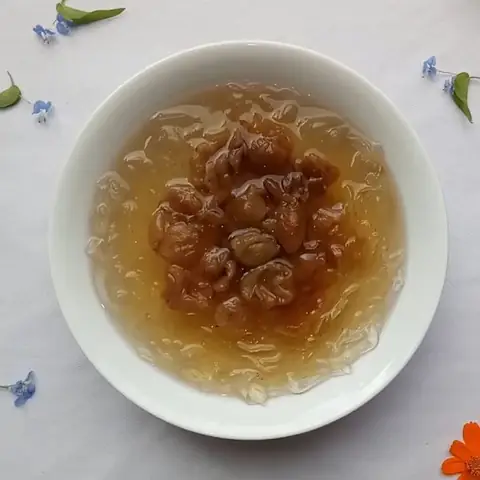 Hướng Dẫn Chi Tiết Cách Nấu Rau Câu Nhãn Nhục Tại Nhà