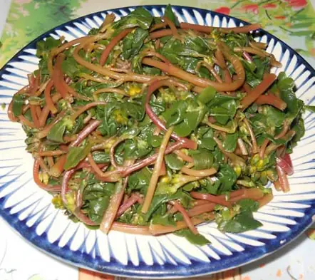 Hướng dẫn cách nấu rau sam với cá thanh mát bổ dưỡng