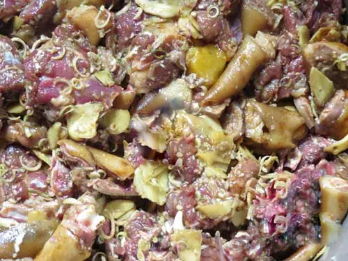 Cách nấu rượu mận thịt chó miền Bắc chuẩn vị, đúng điệu