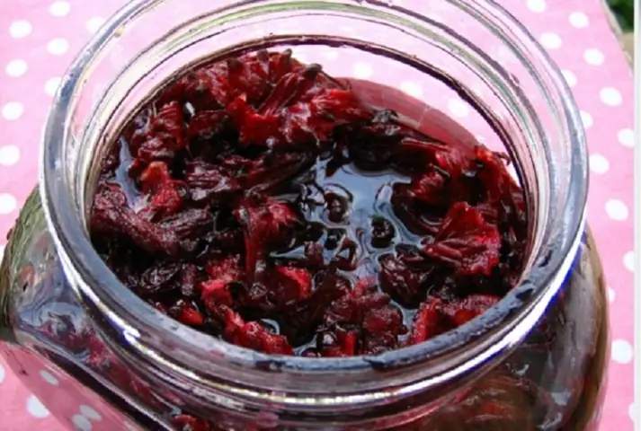 Hướng Dẫn Chi Tiết Cách Nấu Siro Atiso Đỏ Ngon Tại Nhà