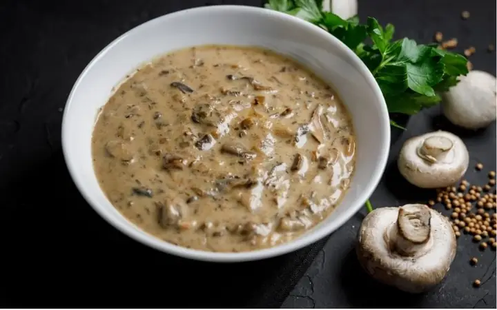 Cách nấu sốt kem nấm sánh mịn, chuẩn vị nhà hàng