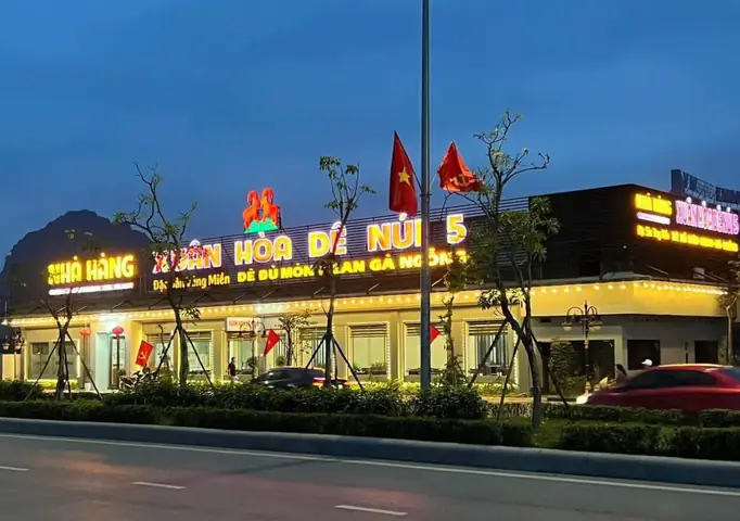 Cách Nấu Sốt Vang Dê: Công Thức Chuẩn Vị, Mềm Ngon Hấp Dẫn