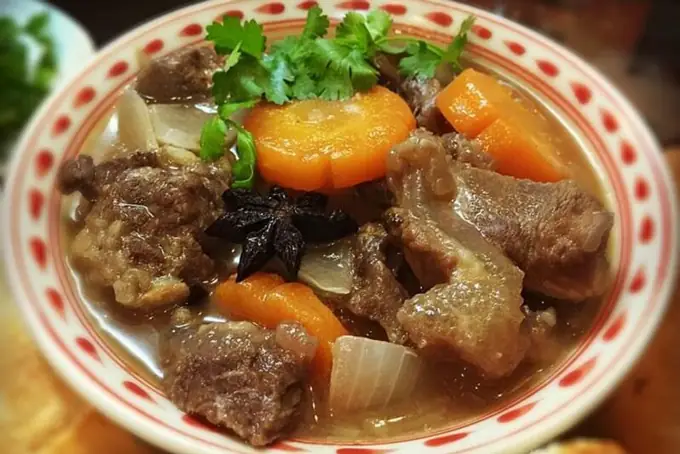 Hướng Dẫn Cách Nấu Sốt Vang Nhanh Nhừ Đúng Chuẩn