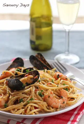 Hướng Dẫn Chi Tiết Cách Nấu Spaghetti Hải Sản Đậm Đà Chuẩn Vị