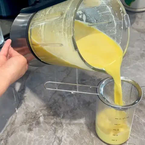 Cách Nấu Sữa Bí Đỏ Hạt Óc Chó Thơm Ngon, Đơn Giản Tại Nhà Cách Nấu Sữa Bí Đỏ Hạt Óc Chó Thơm Ngon, Đơn Giản Tại Nhà
