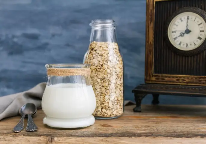 Cách Nấu Sữa Yến Mạch Hạt Sen Ngon Chuẩn Vị, Giàu Dinh Dưỡng Cách Nấu Sữa Yến Mạch Hạt Sen Ngon Chuẩn Vị, Giàu Dinh Dưỡng