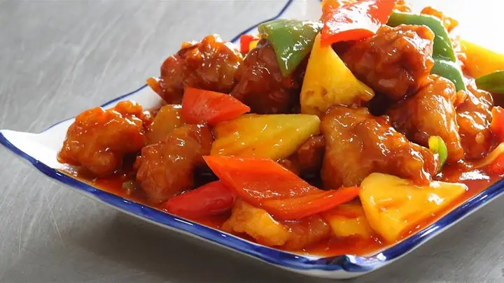 Cách Nấu Sườn Chua Ngọt Với Dứa Ngon Tại Nhà Đơn Giản