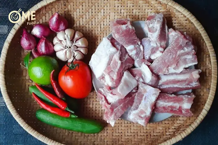 Cách Nấu Sườn Rim Nước Mắm Ngon Đậm Đà Chuẩn Vị Gia Đình