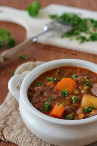 Cách Nấu Súp Bò Ăn Bánh Mì: Hướng Dẫn Từng Bước