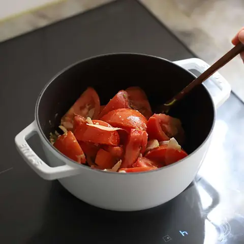 Cách Nấu Súp Cà Chua: Hướng Dẫn Chi Tiết Cho Món Ăn Bổ Dưỡng