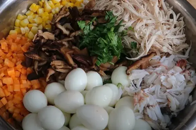 Cách Nấu Súp Cua Đông Ngon Chuẩn Vị, Sánh Mịn Không Tanh