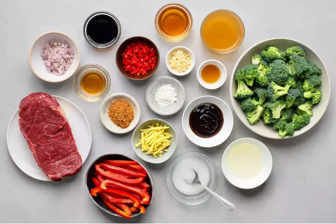 Công Thức Cách Nấu Súp Lơ Xào Thịt Thơm Ngon, Dễ Làm Công Thức Cách Nấu Súp Lơ Xào Thịt Thơm Ngon, Dễ Làm