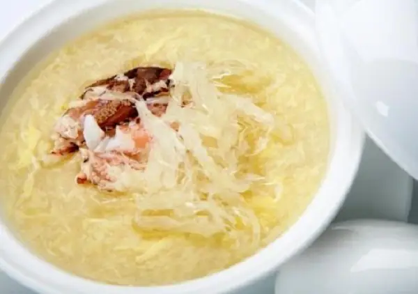 Cách nấu món súp yến thả gà