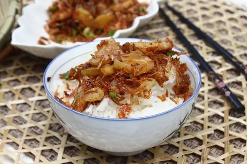 Cách Nấu Tép Khô Với Khế Chua Ngọt Đậm Đà Hương Vị Quê Nhà