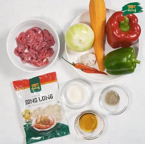 Hướng Dẫn Chi Tiết Cách Nấu Thịt Bò Xào Ớt Chuông Ngon Đậm Đà